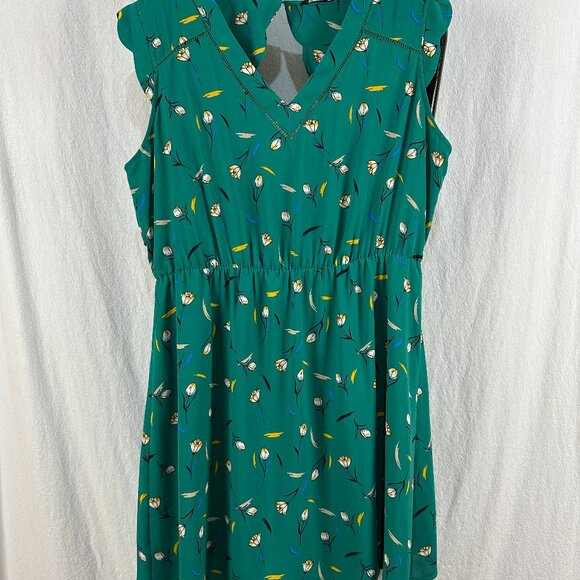 41 Hawthorn Stitch Fix Dress Womens Petite XL Green Floral Midnight Scallop NWT - Picture 1 of 8